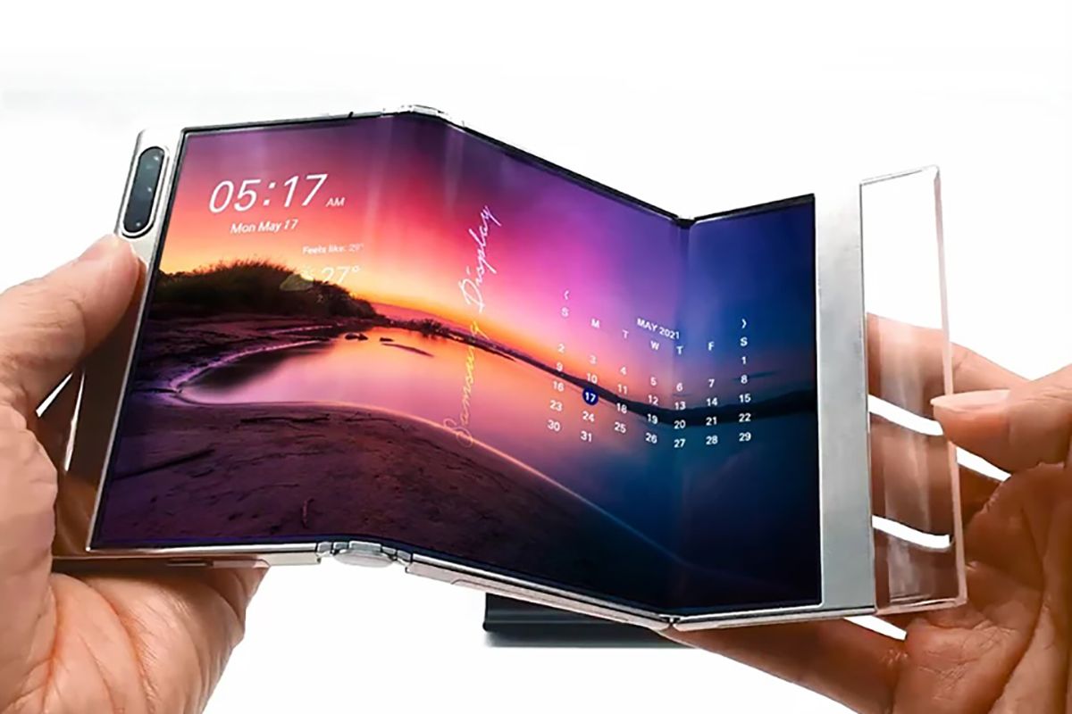 Samsung Display hints at future of folding smartphones photo 2