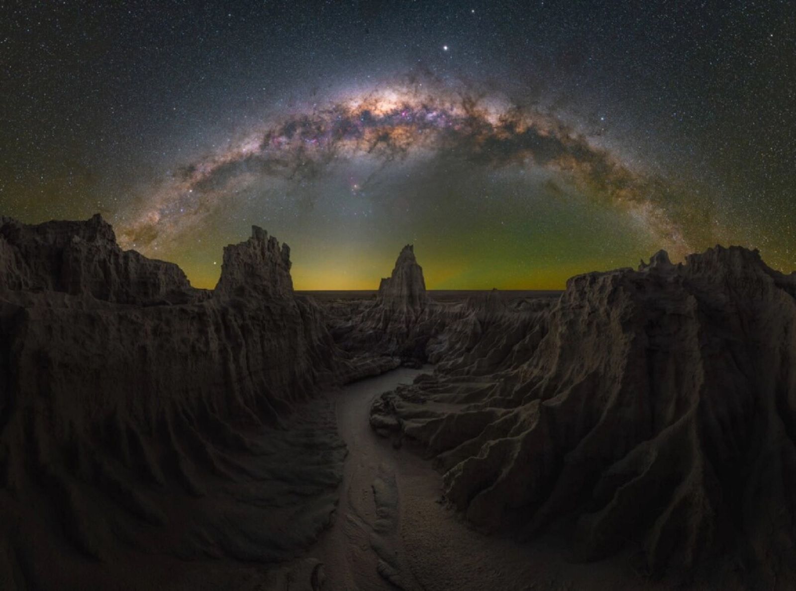 Amazing photos from the Milk Way Photographer of the Year competition 2021 photo 4