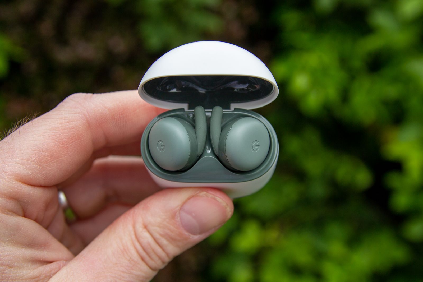 Pixel Buds A-Series review: Excellent headphone value for Android
