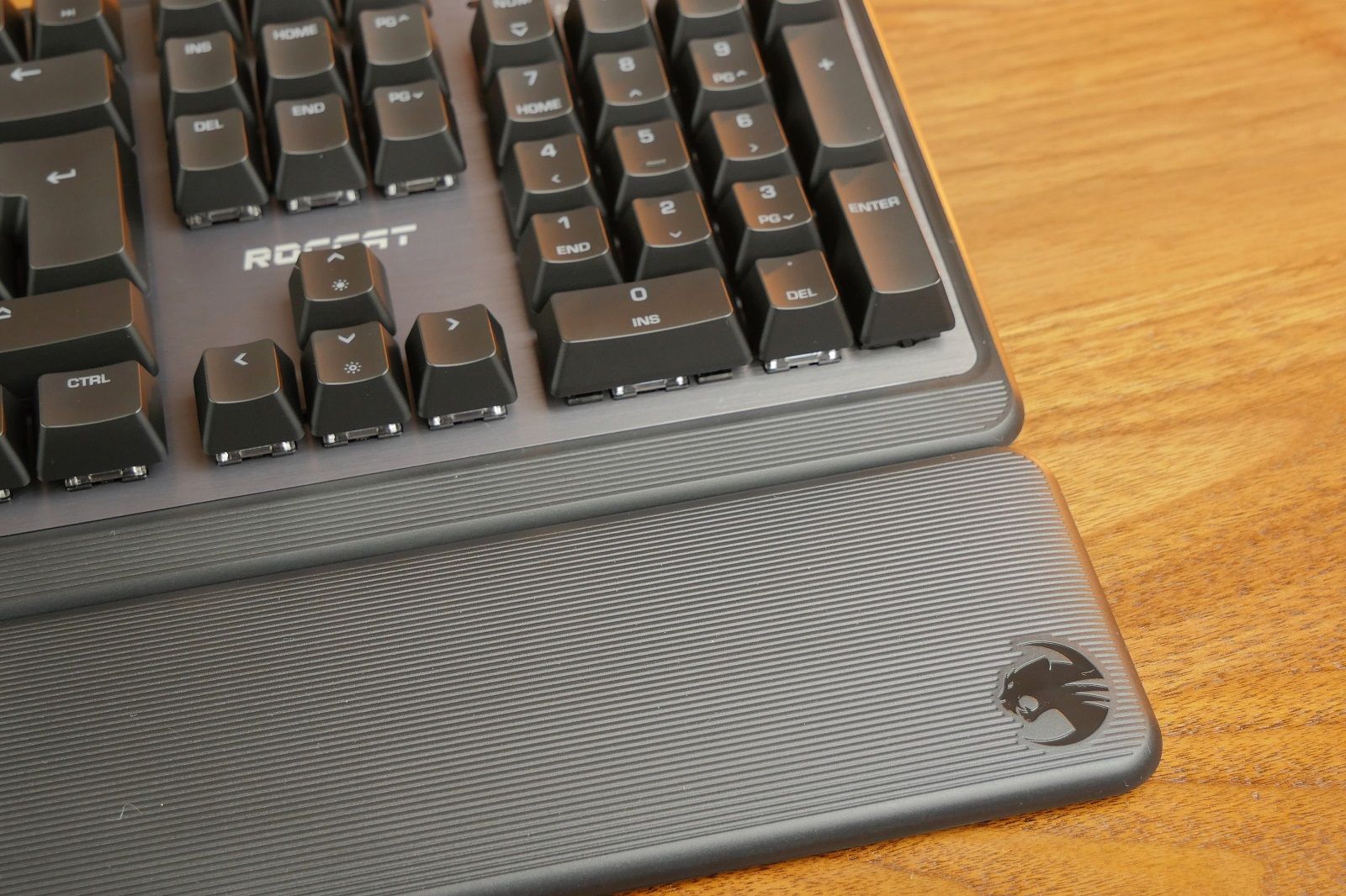 Roccat Pyro gaming keyboard review: An affordable mechanical keyboard with appeal photo 14