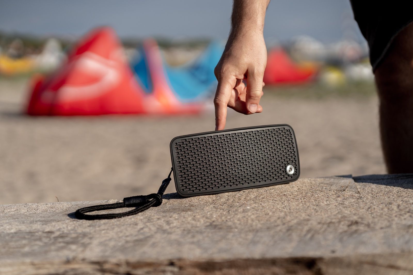 Audio Pro's P5 smallest portable speaker is splash-resistant photo 1