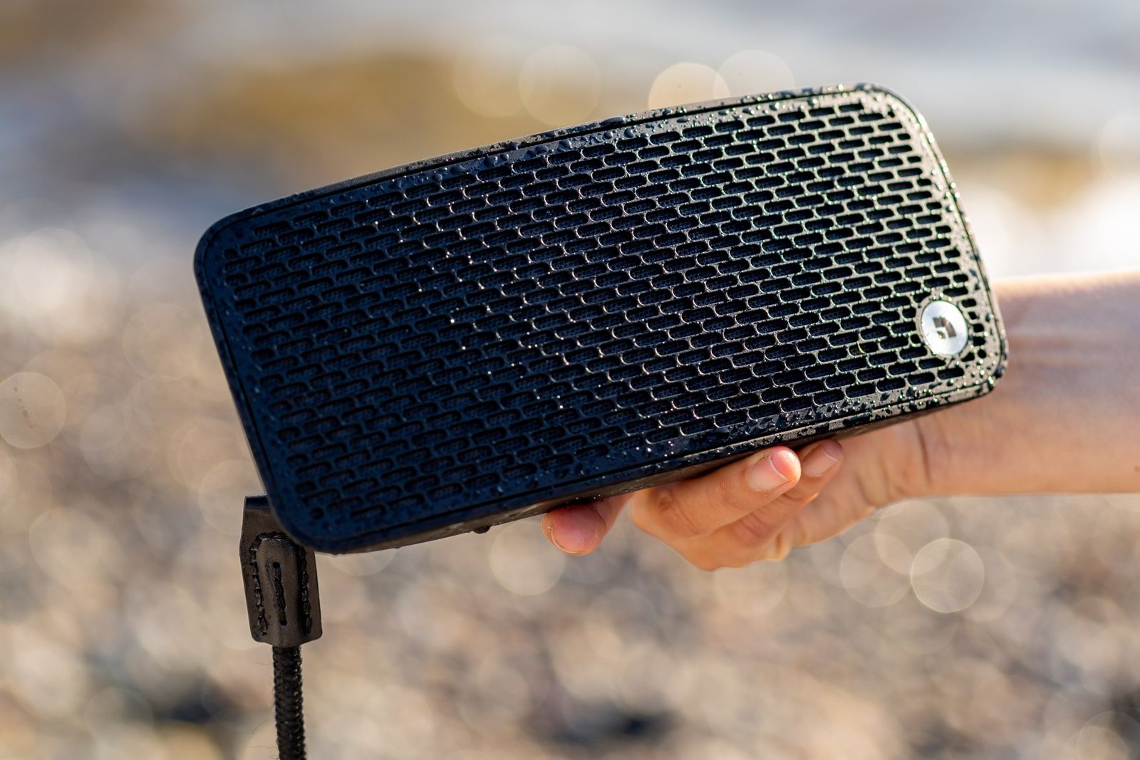 Audio Pro's P5 smallest portable speaker is splash-resistant photo 2