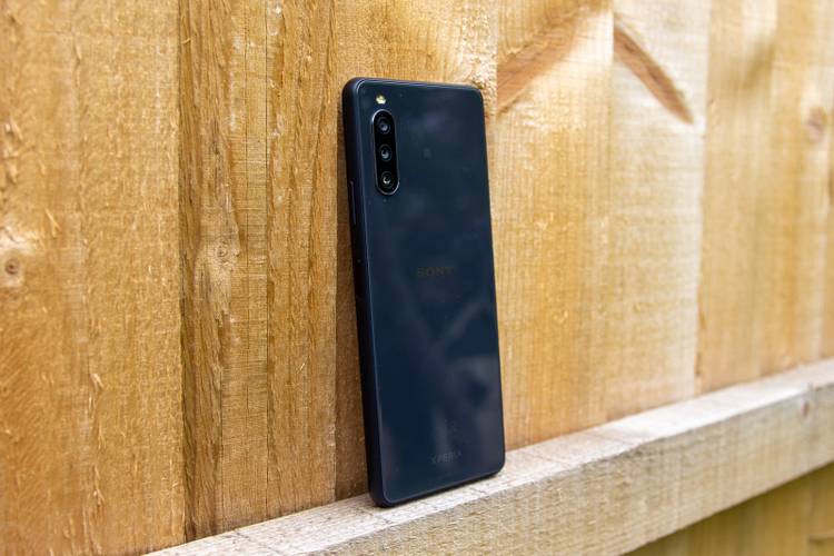 Sony Xperia 10 III review: Muddling through the mid-range