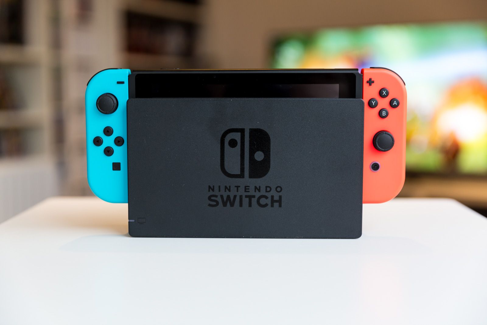 Nintendo Switch OLED model vs Nintendo Switch: What's the difference? photo 4
