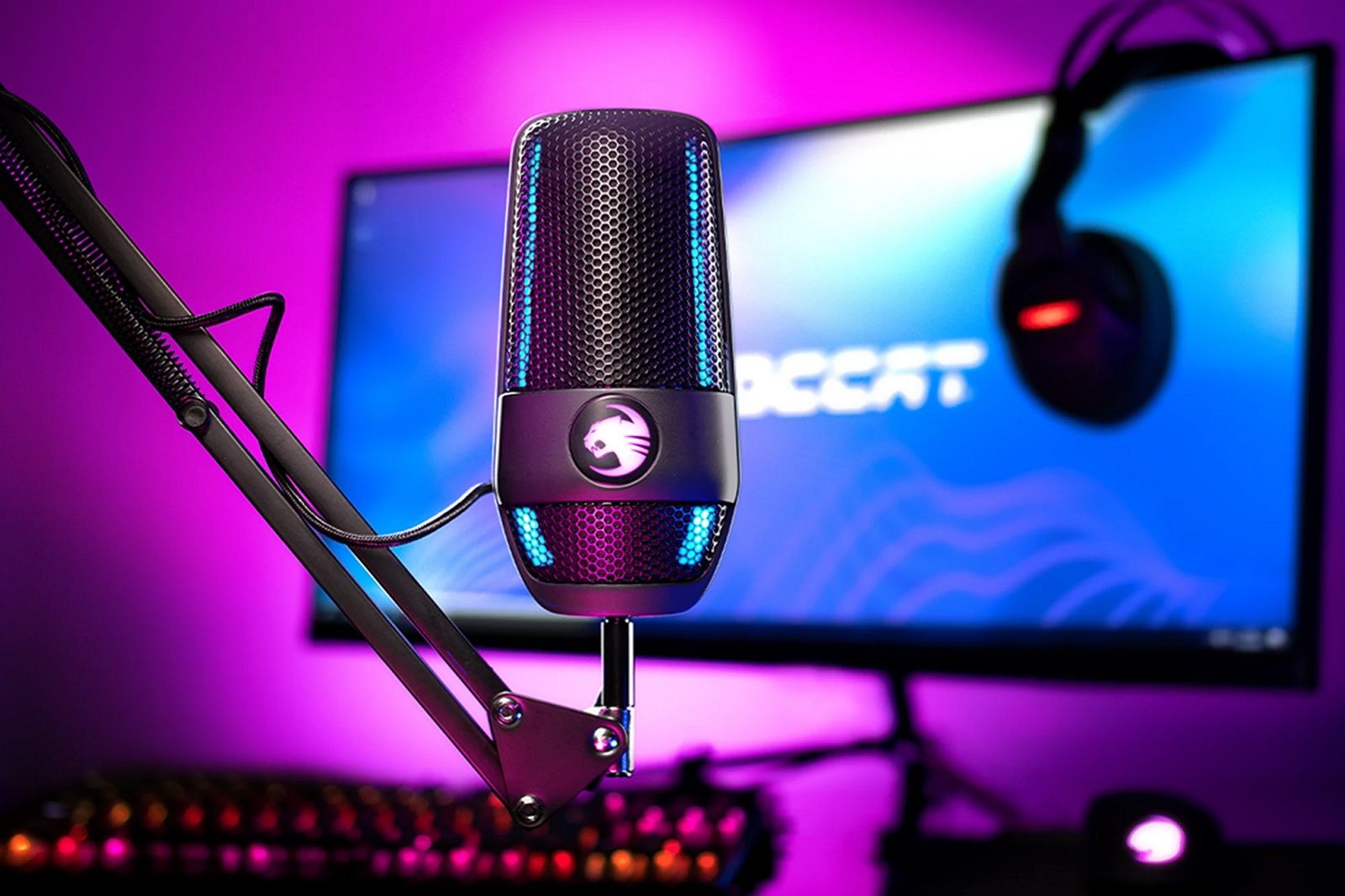 Roccat's snazzy Torch microphone is built for gamers, streamers and more photo 1