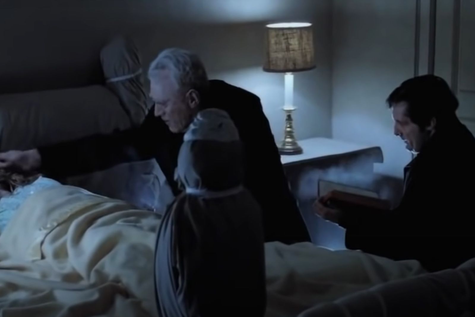 What is the best order to watch The Exorcist movies and TV show? photo 14