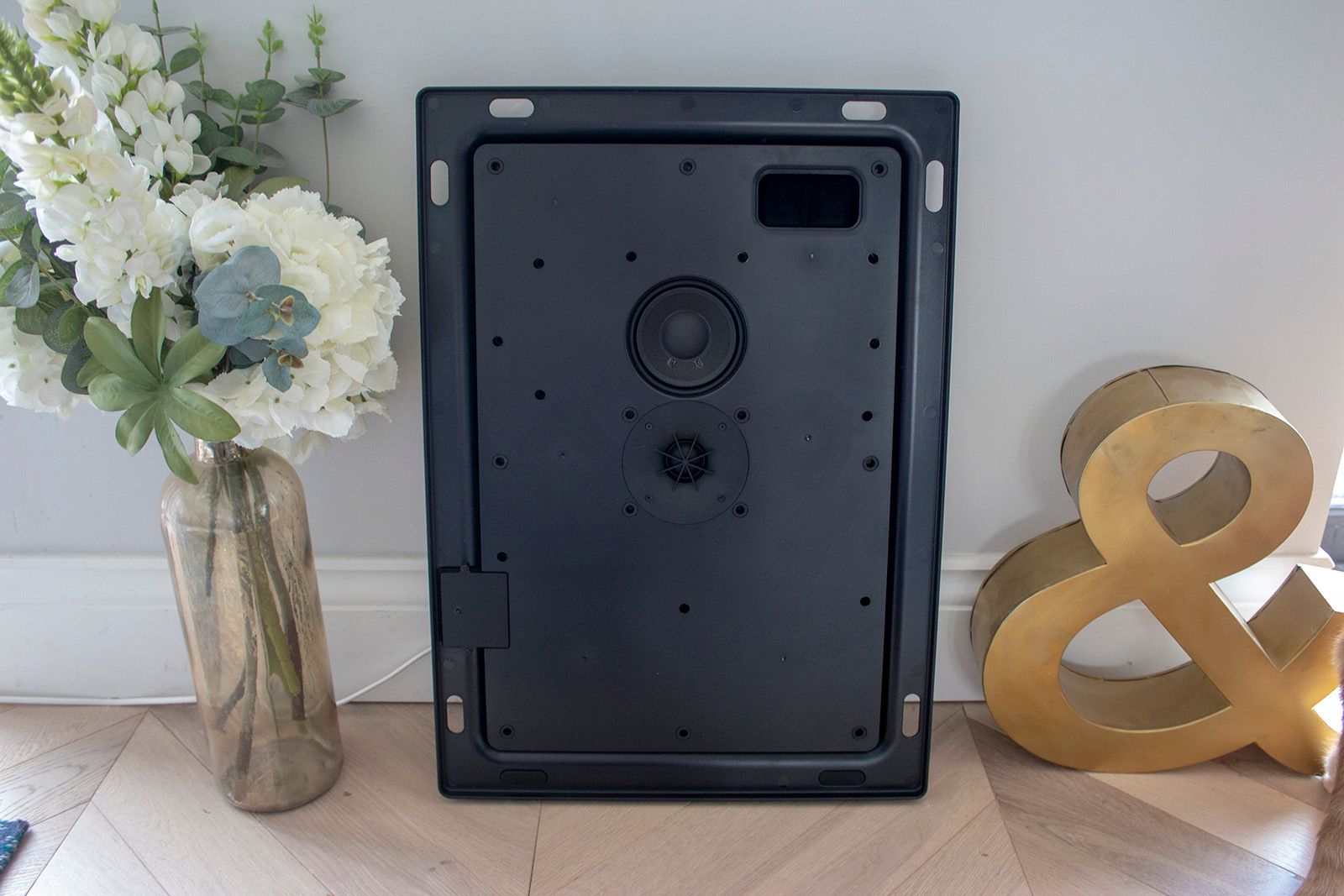 Sonos Ikea Symfonisk Picture Frame with Wi-Fi Speaker review: Worthy of a space on your wall? photo 9