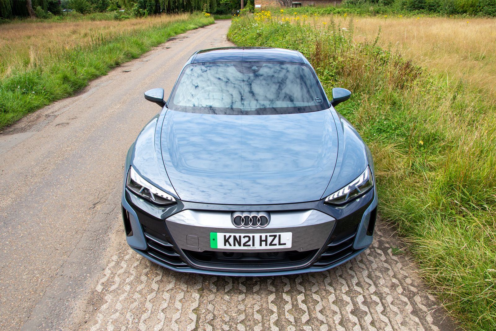 Audi e-tron GT review photo 12