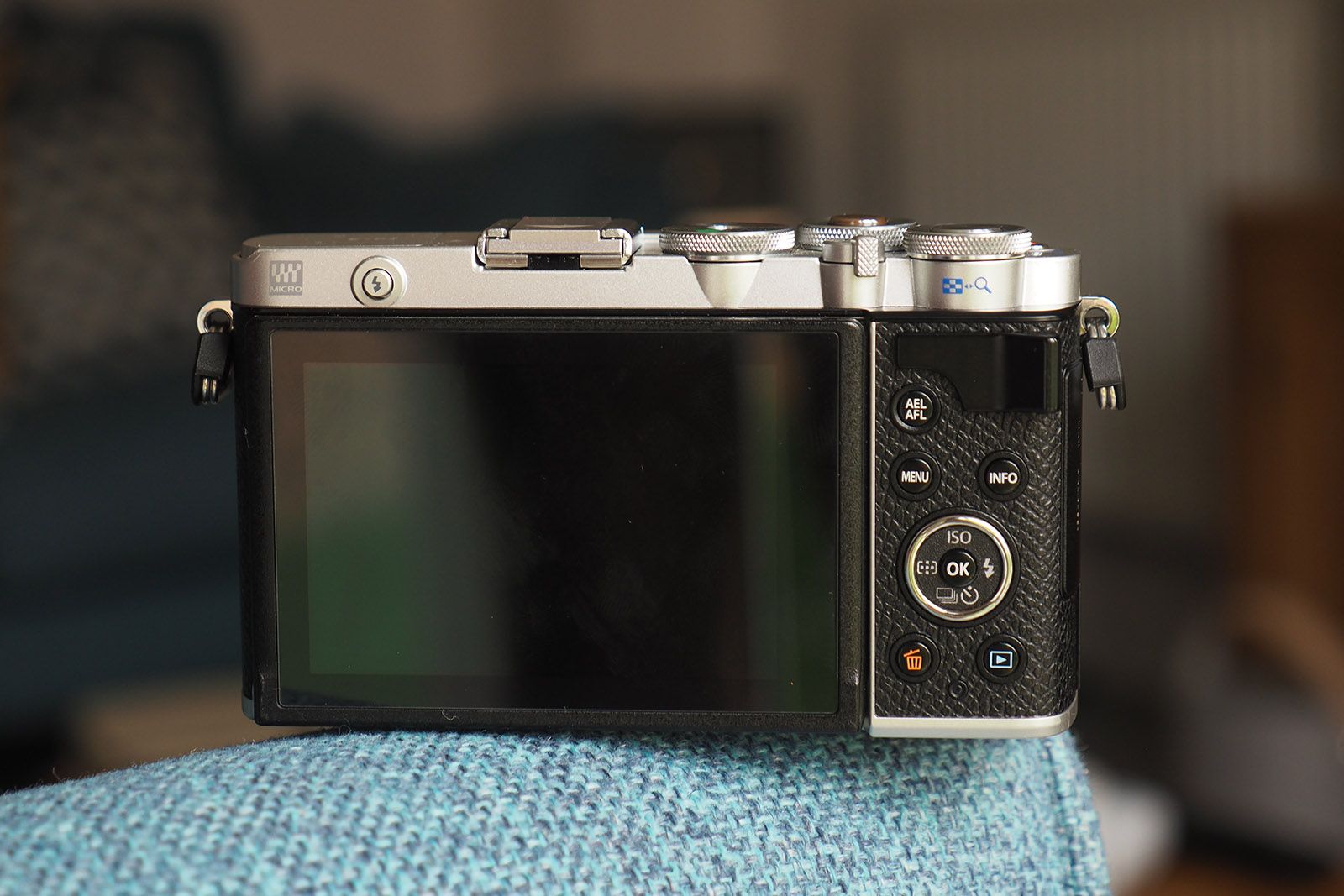 Olympus E-P7 review photo 3