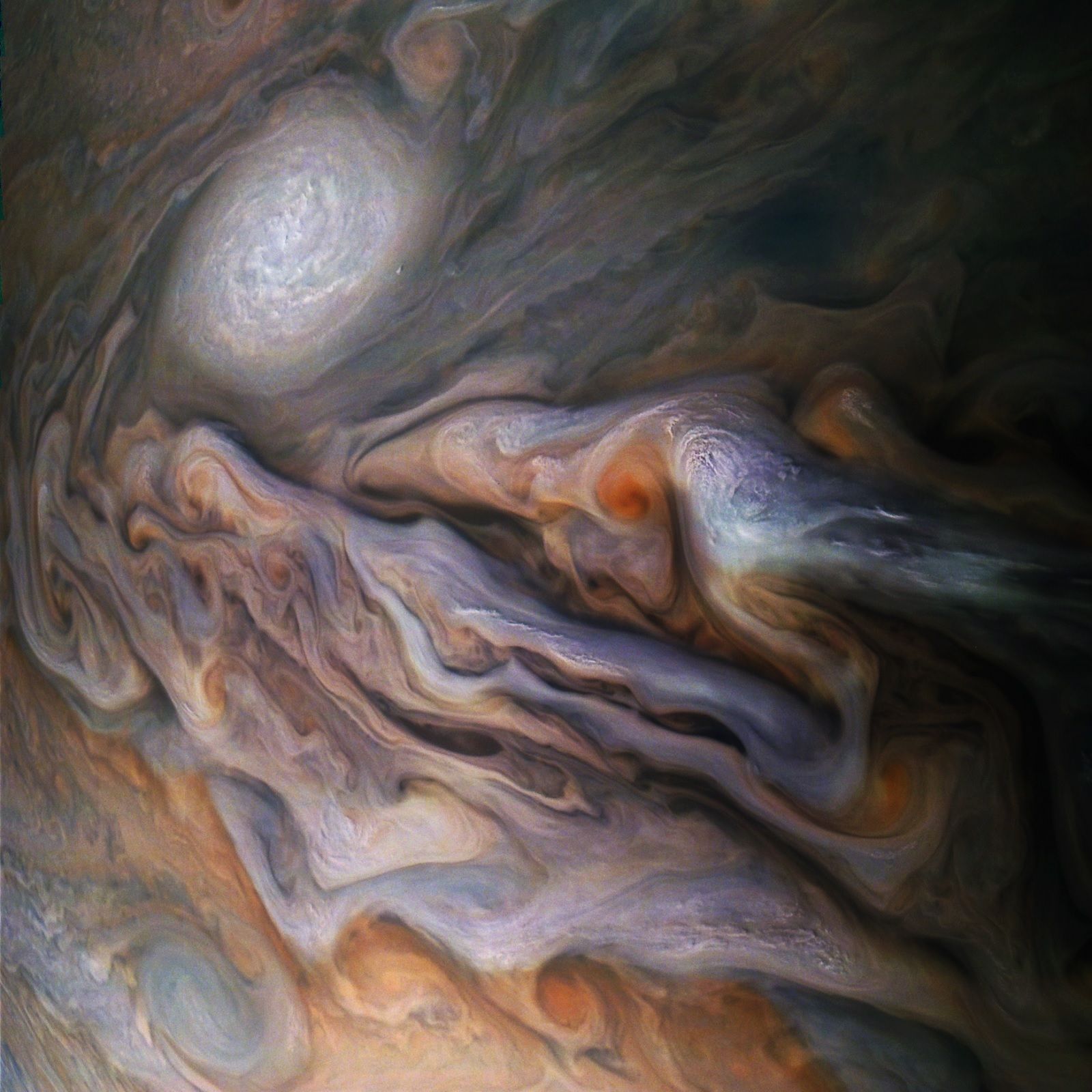 NASA's Juno spacecraft has captured some seriously impressive images of Jupiter and more photo 2