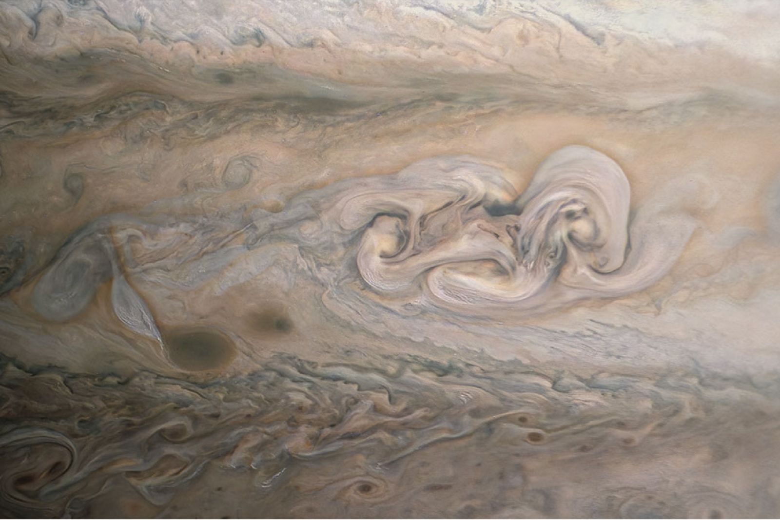 NASA's Juno spacecraft has captured some seriously impressive images of Jupiter and more photo 6