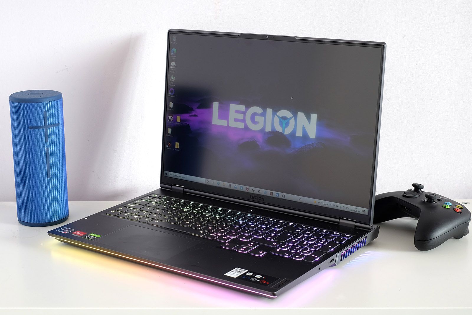 Lenovo Legion 7 review photo 9