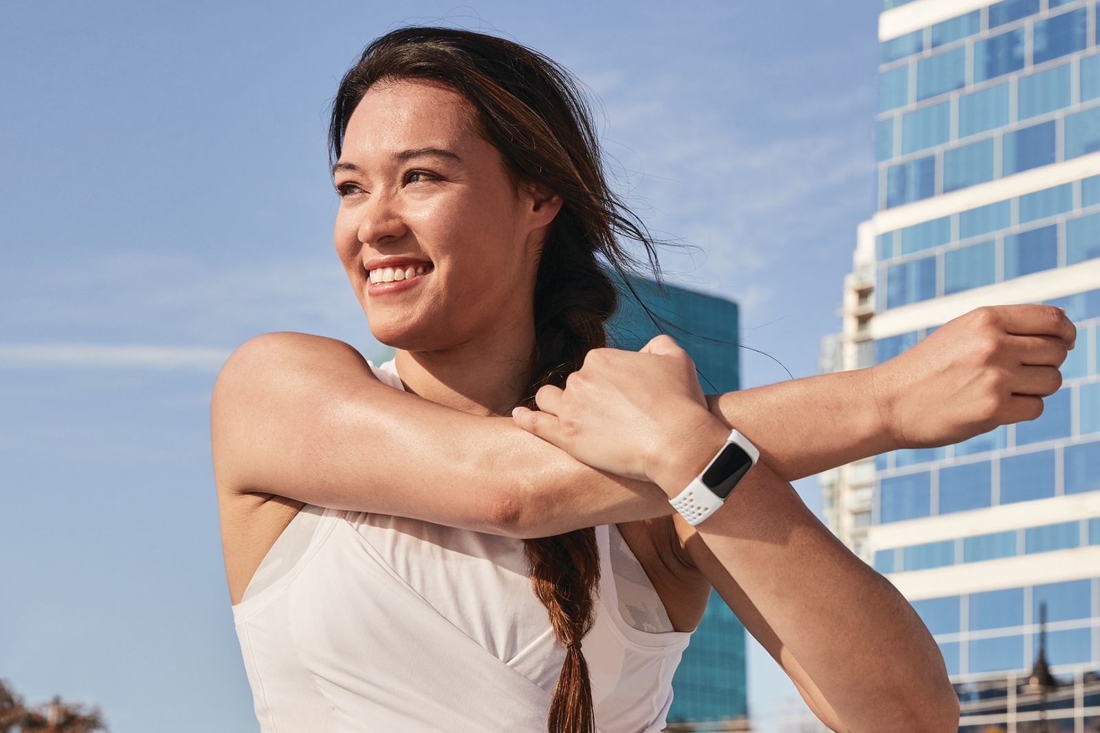 Fitbit Charge 5 arrives with thinner design, EDA sensor and new Daily Readiness feature photo 1