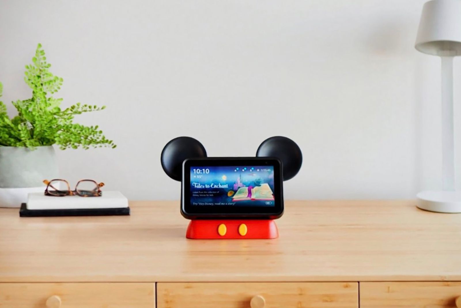 Amazon se burla del asistente de 'Hey, Disney' y el stand de Mickey Mouse para Echo Show 5 foto 1