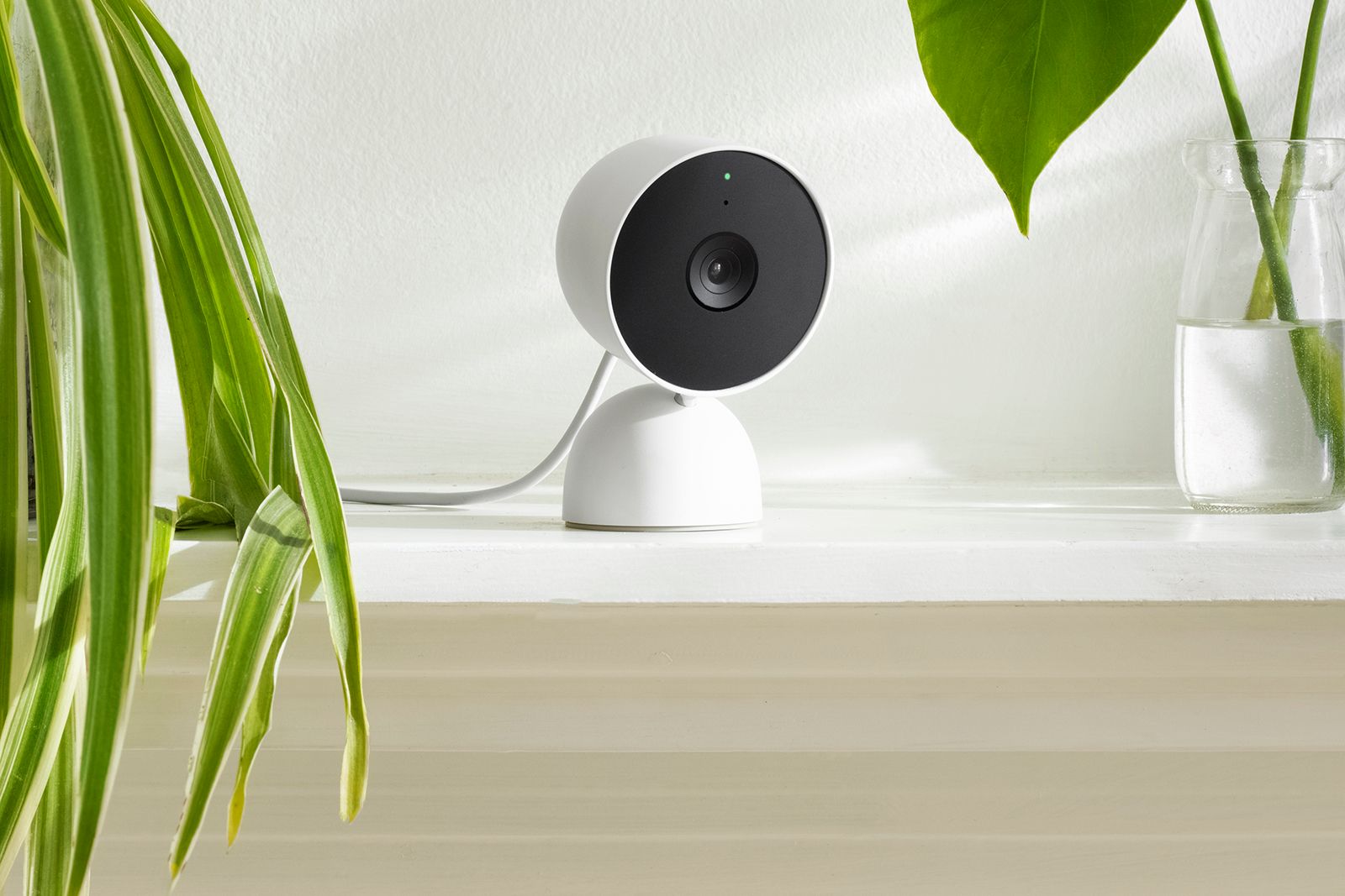 Google's Nest Cam (wired) and Nest Cam with Floodlight security cameras now available photo 1