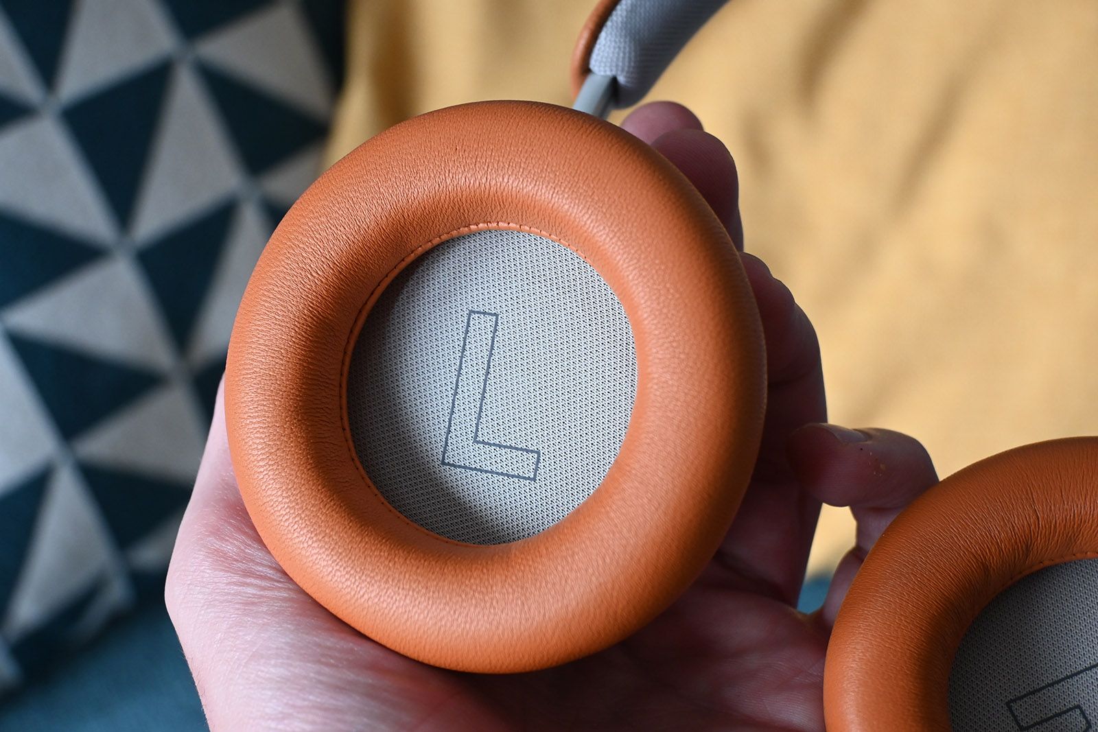 Beoplay HX review photo 5