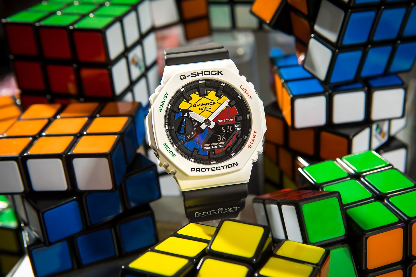 Rubik's x G-Shock is the ultimate 80s-inspired watch photo 4