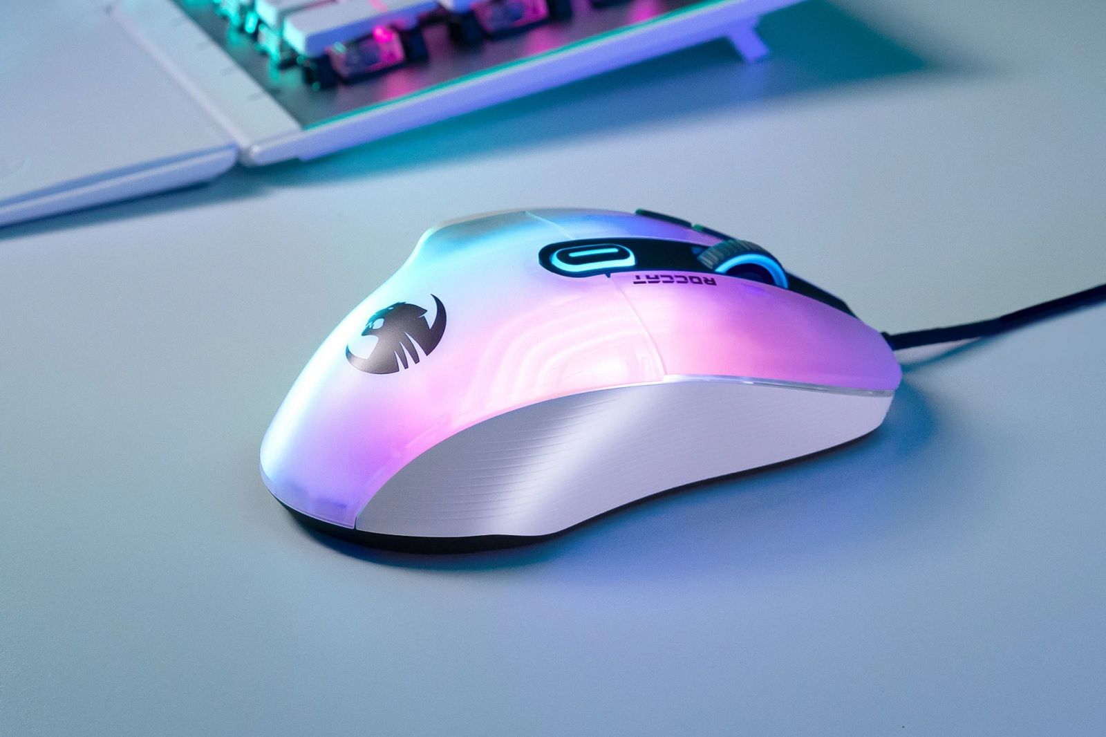 Roccat's Kone XP mouse has 3D RGB lighting, 15 buttons and much more besides photo 1