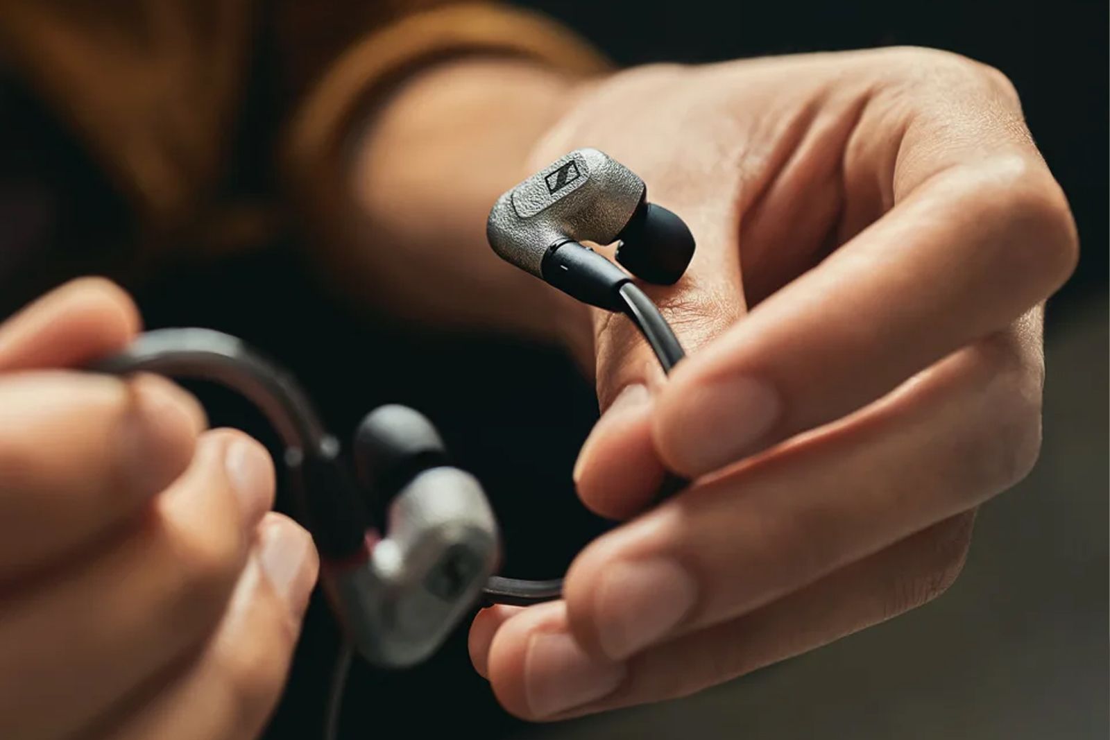 Sennheiser IE 600 are audiophile in-ears with a price to match photo 2