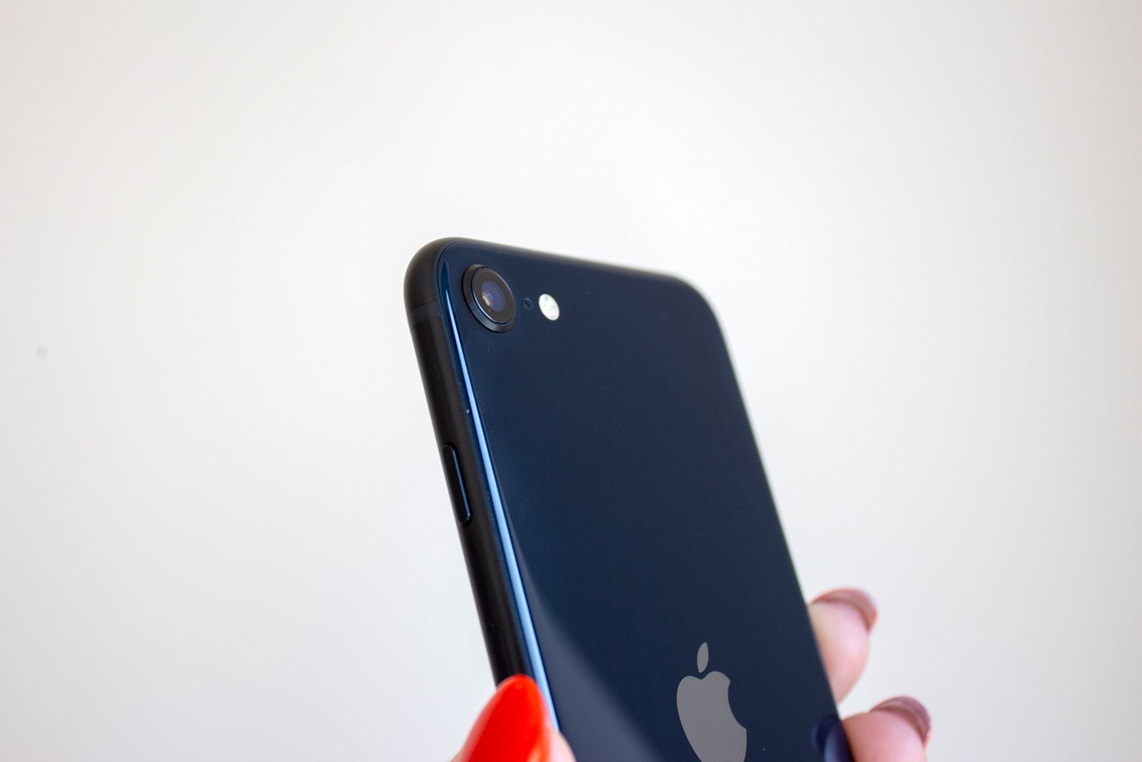 El nuevo iPhone SE de tercera generación llegaría entre marzo y abril de  este 2022, Tecnología