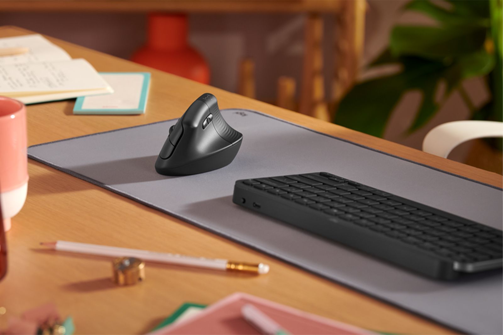 Logitech's new mouse is an ergonomic step forward photo 2