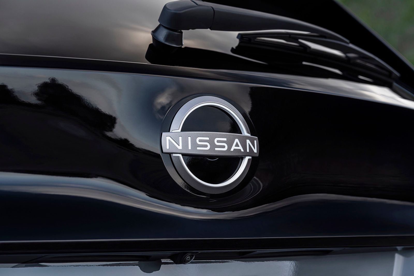 Nissan is planning its first solid-state EV by 2028 photo 1