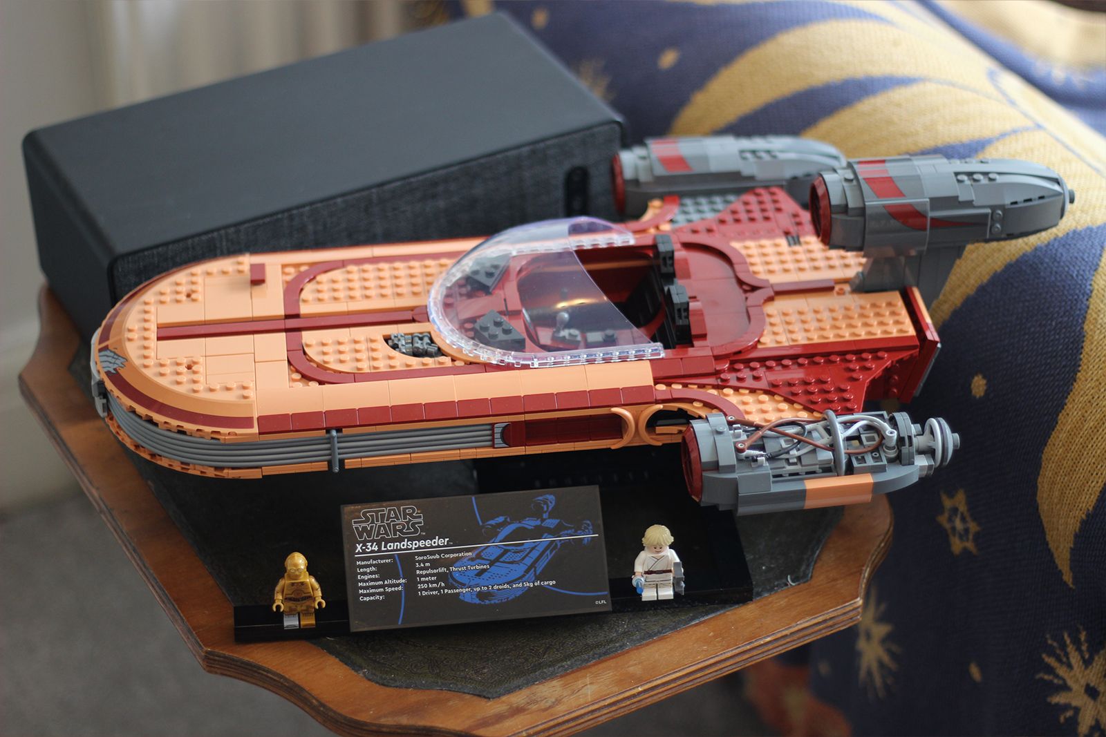 Lego unveils Luke Skywalker's Landspeeder in more detail than ever photo 4