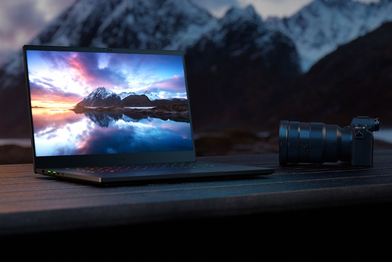 Razer unleashes the world's first 240Hz OLED laptop photo 1