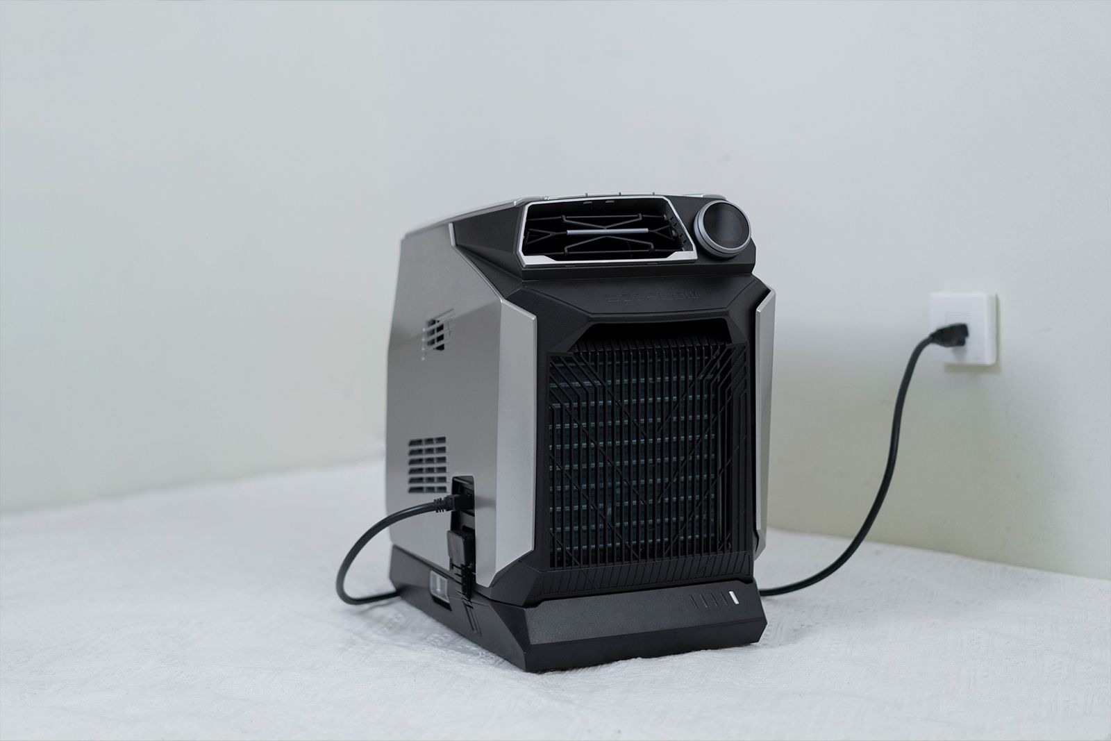 EcoFlow Wave is one of the most convenient portable air conditioners for campers and RVers photo 2