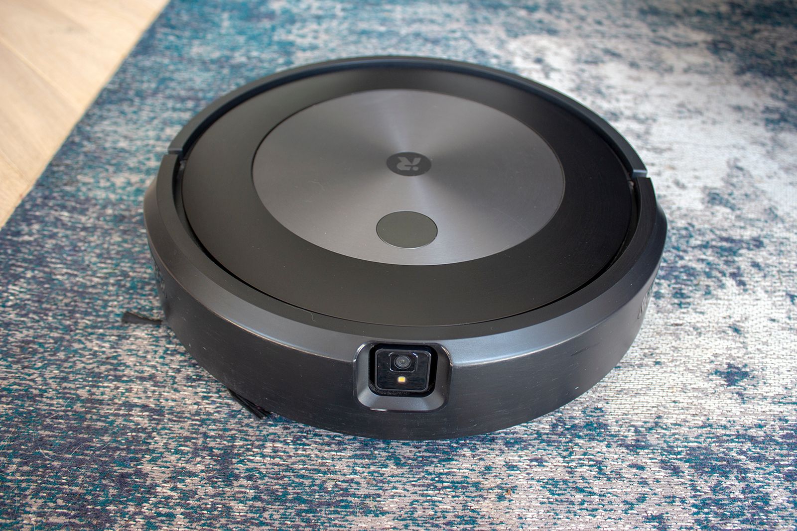 iRobot Roomba J7+ product shots photo 4