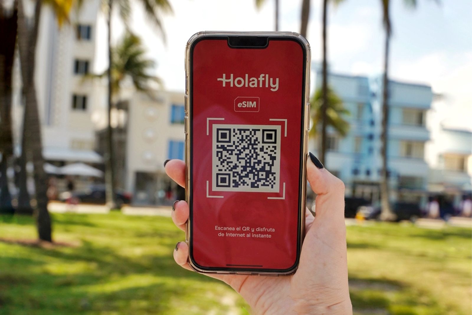 How to use an iPhone in the USA with an Holafly eSIM