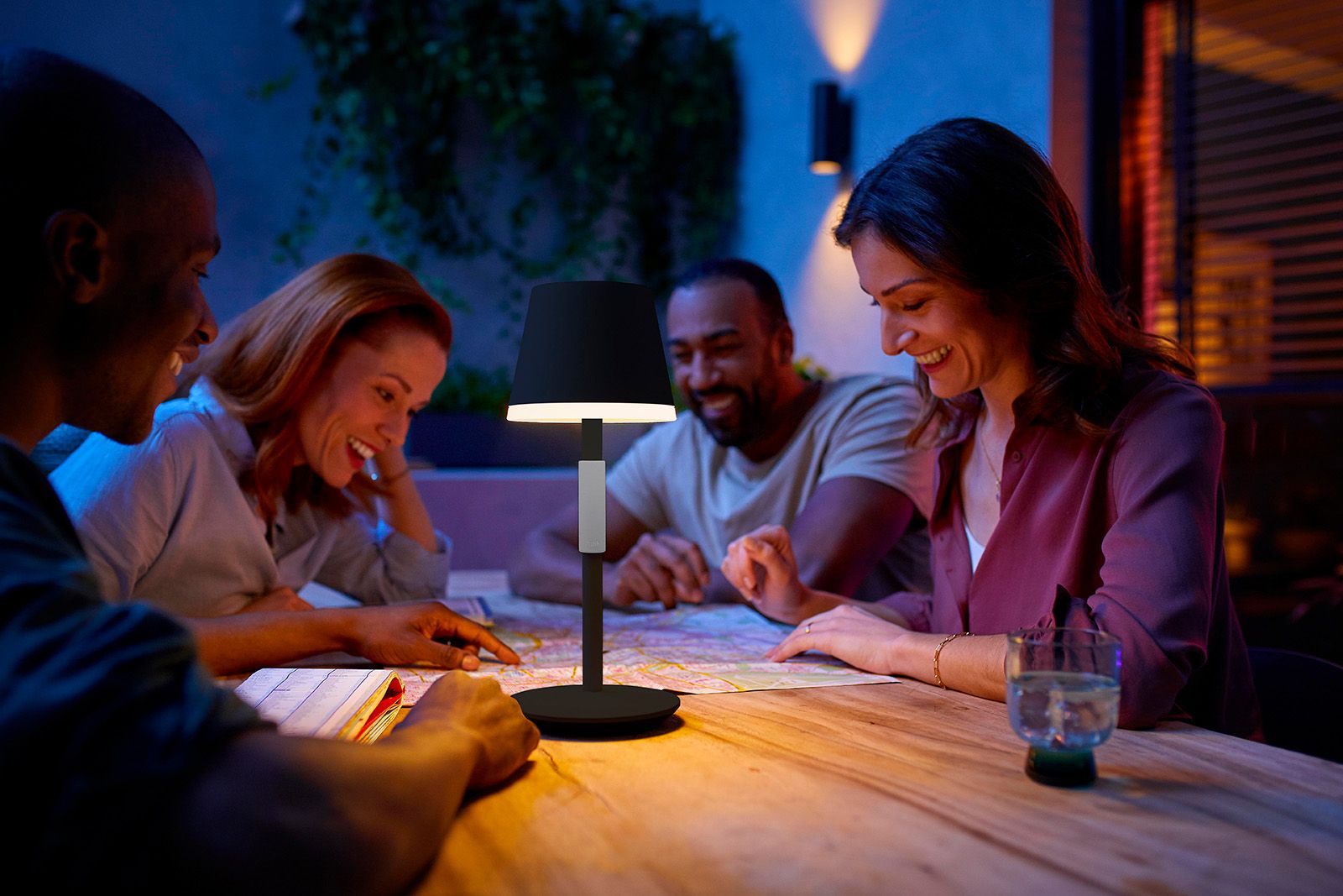 Philips Hue Go table lamp and Perfio track lighting join 2022 lineup photo 1