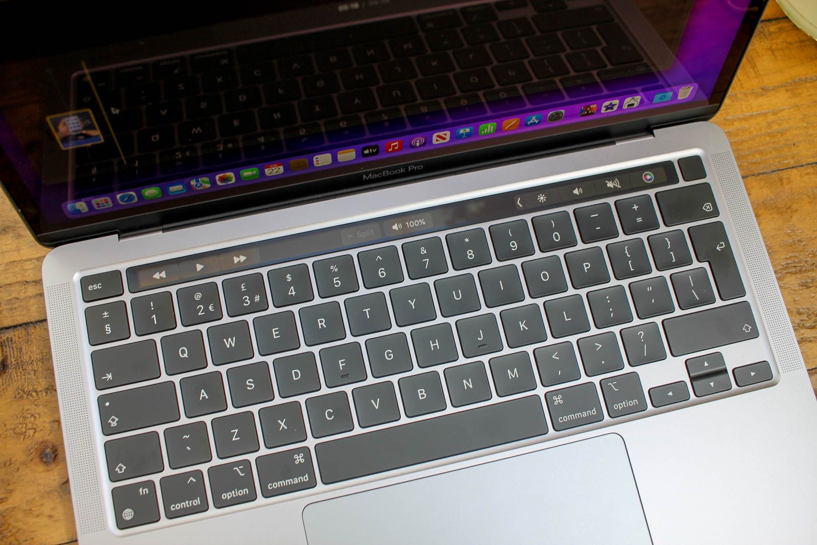 Apple MacBook Pro review photo 2