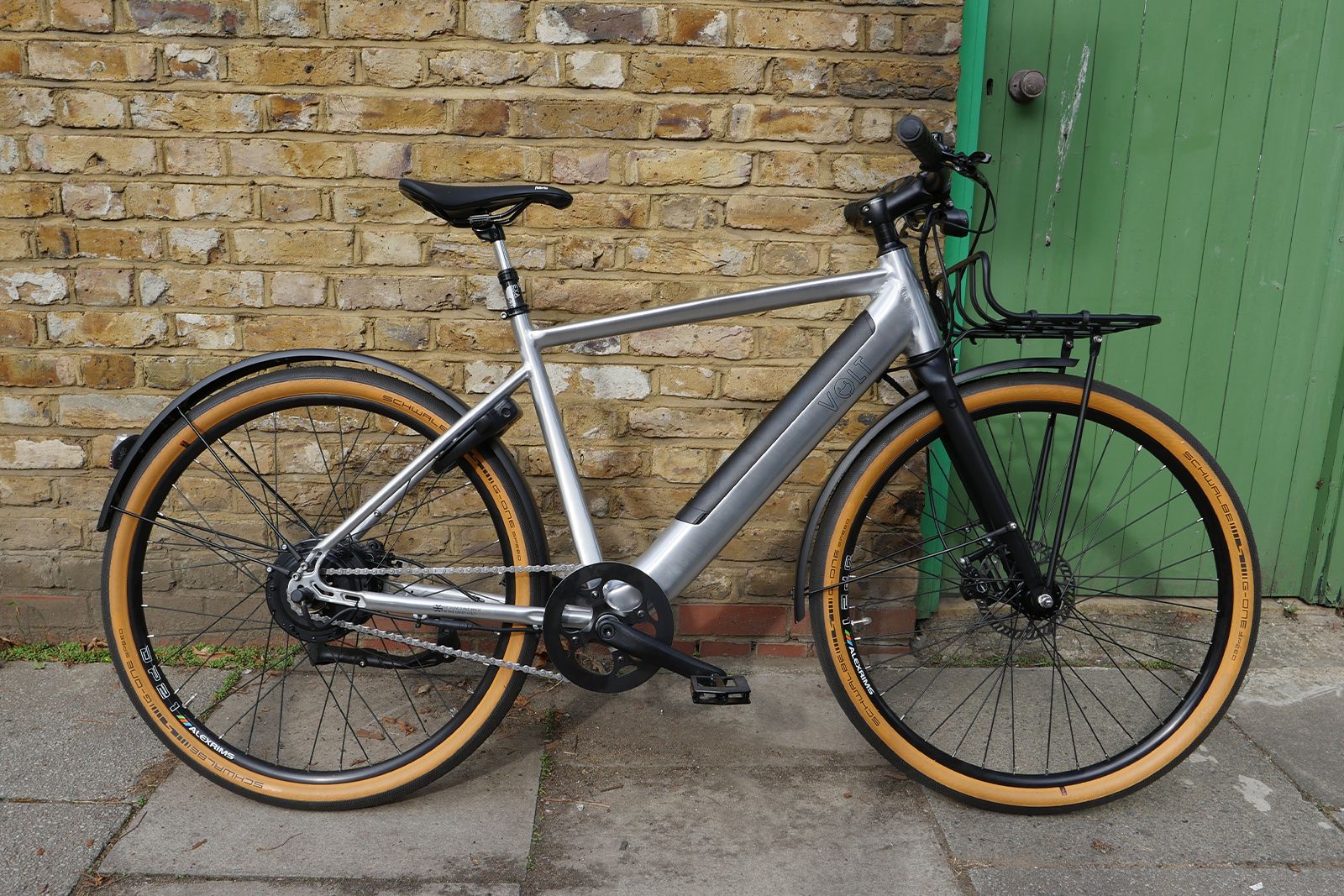 Volt London ebike review: Reaching cruising speed photo 2