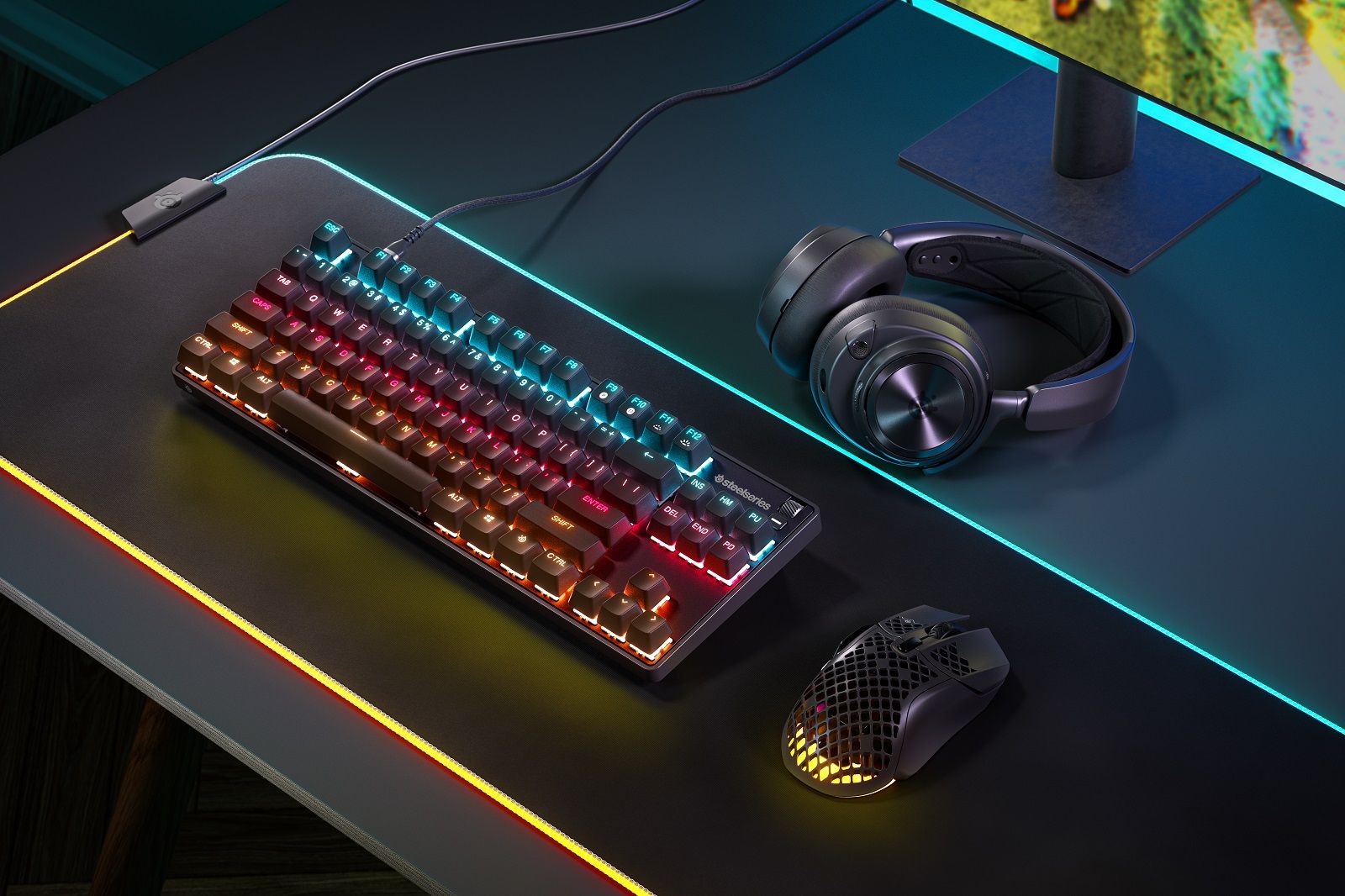 SteelSeries now has two Apex 9 keyboards photo 1