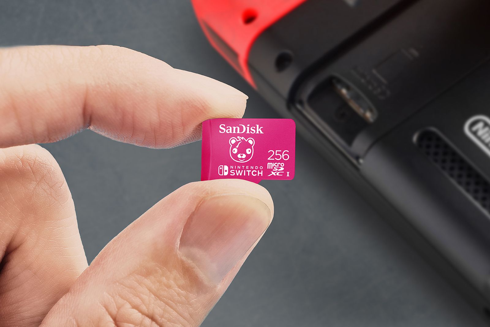 Official Fortnite SanDisk microSDXC card for Nintendo Switch now available photo 2