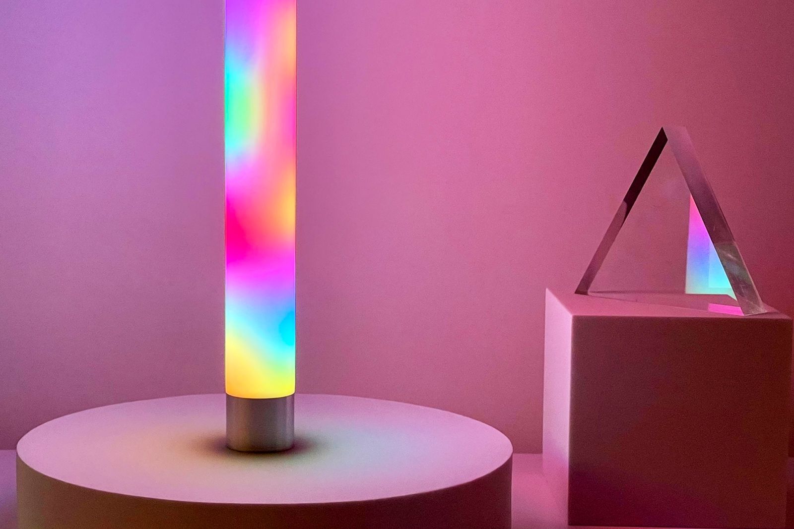 Moonside Neon Lighthouse and Lamp One: The coolest smart lamps photo 4