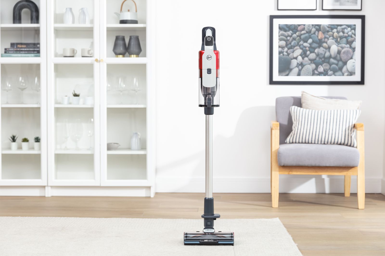 Hoover Cordless Stick HF9 wants to be king of suction and run time photo 1