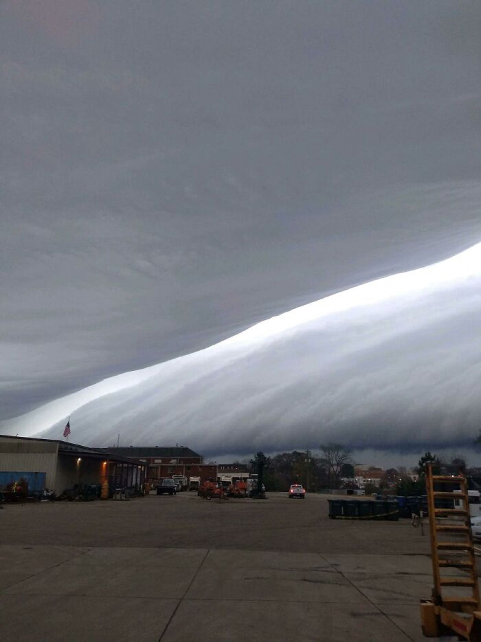 These Redditors are sharing incredible photos of wonderful weather phenomena photo 4