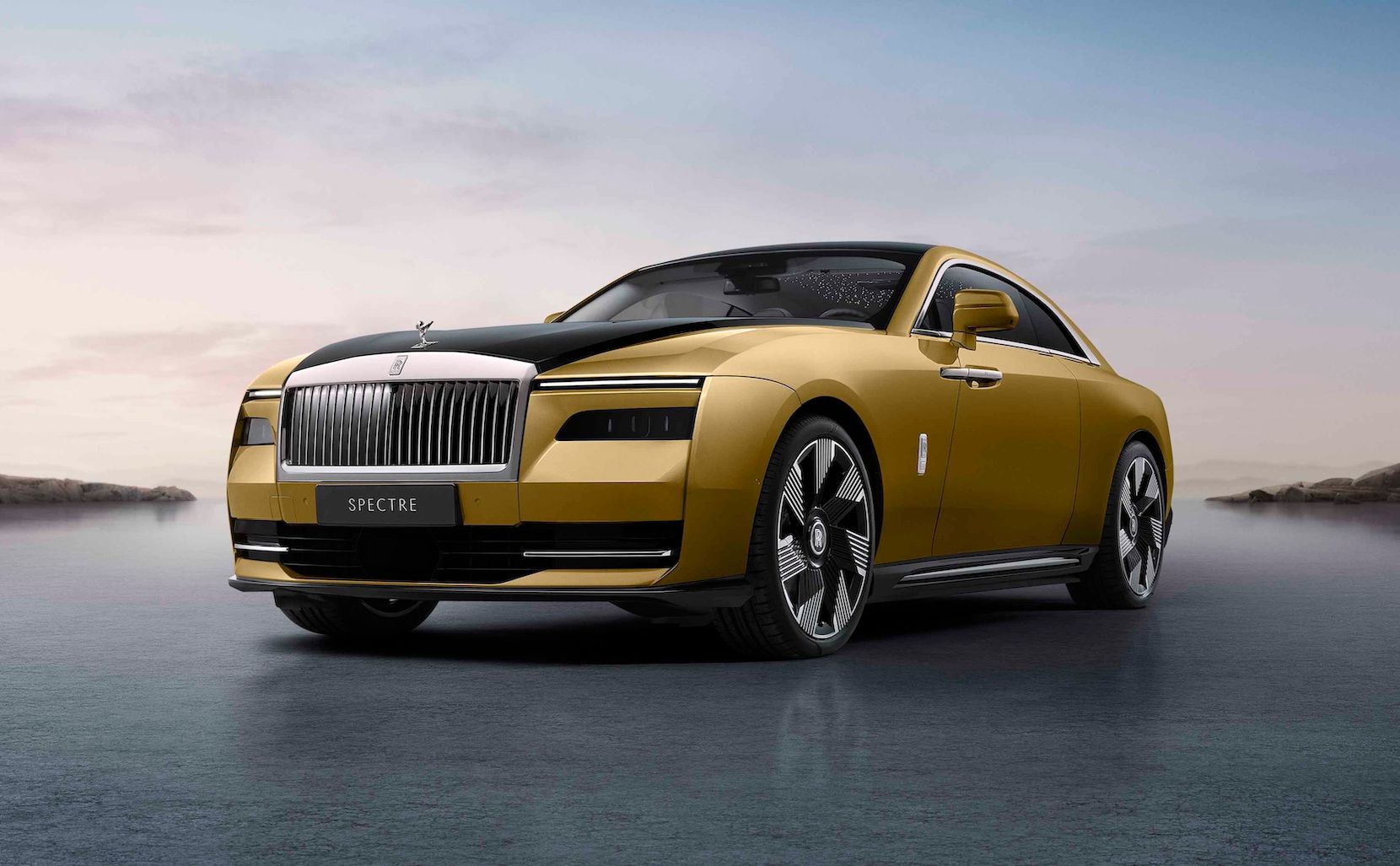 Stunning Spectre is Rolls-Royce's first fully-electric car photo 3