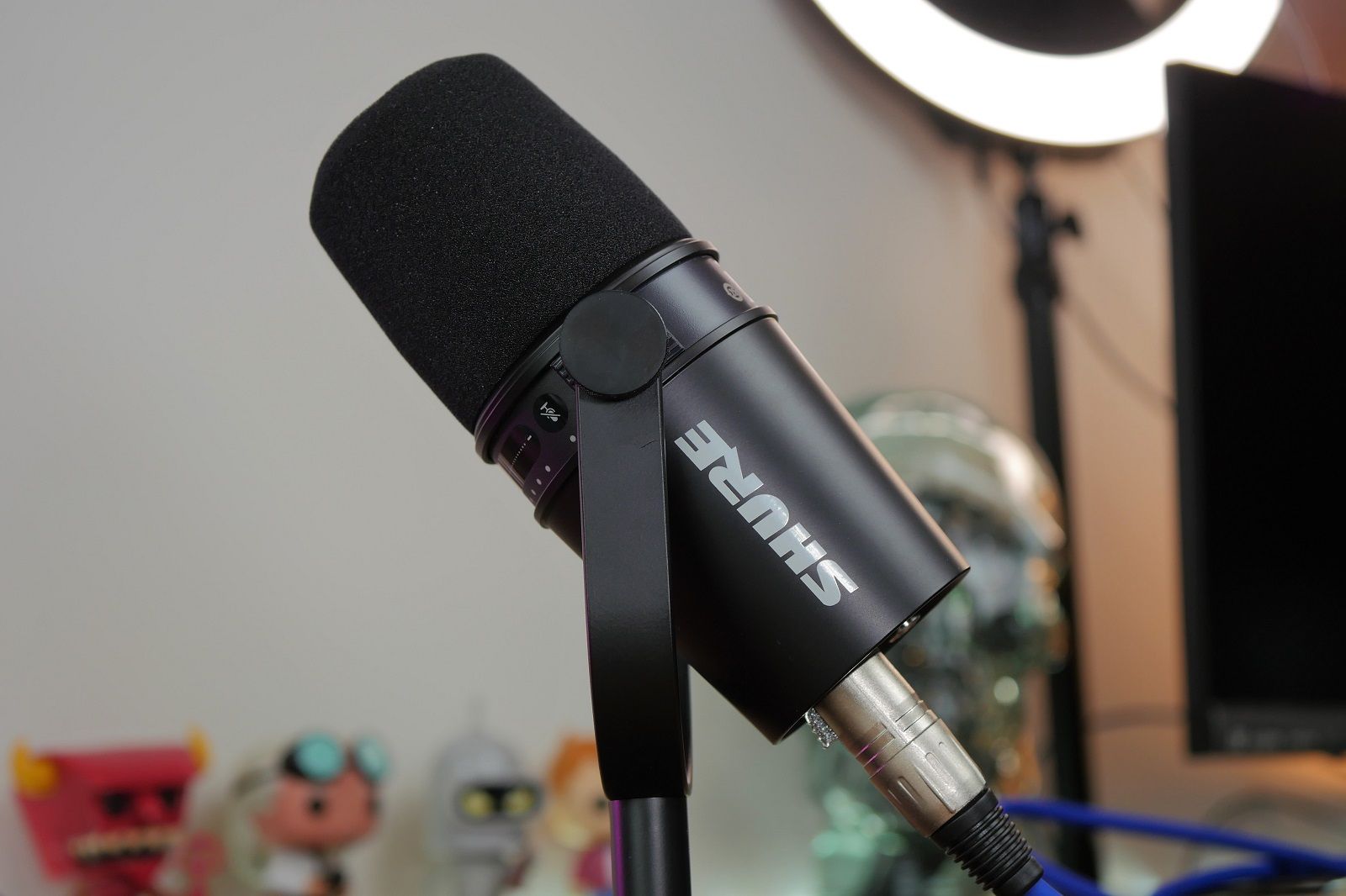 Upgrade your vocals with these discounts on awesome Shure microphones photo 2