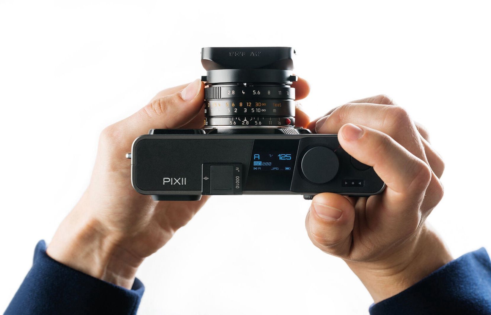 Pixii's 2023 camera is the first to use a 64-bit processor photo 1