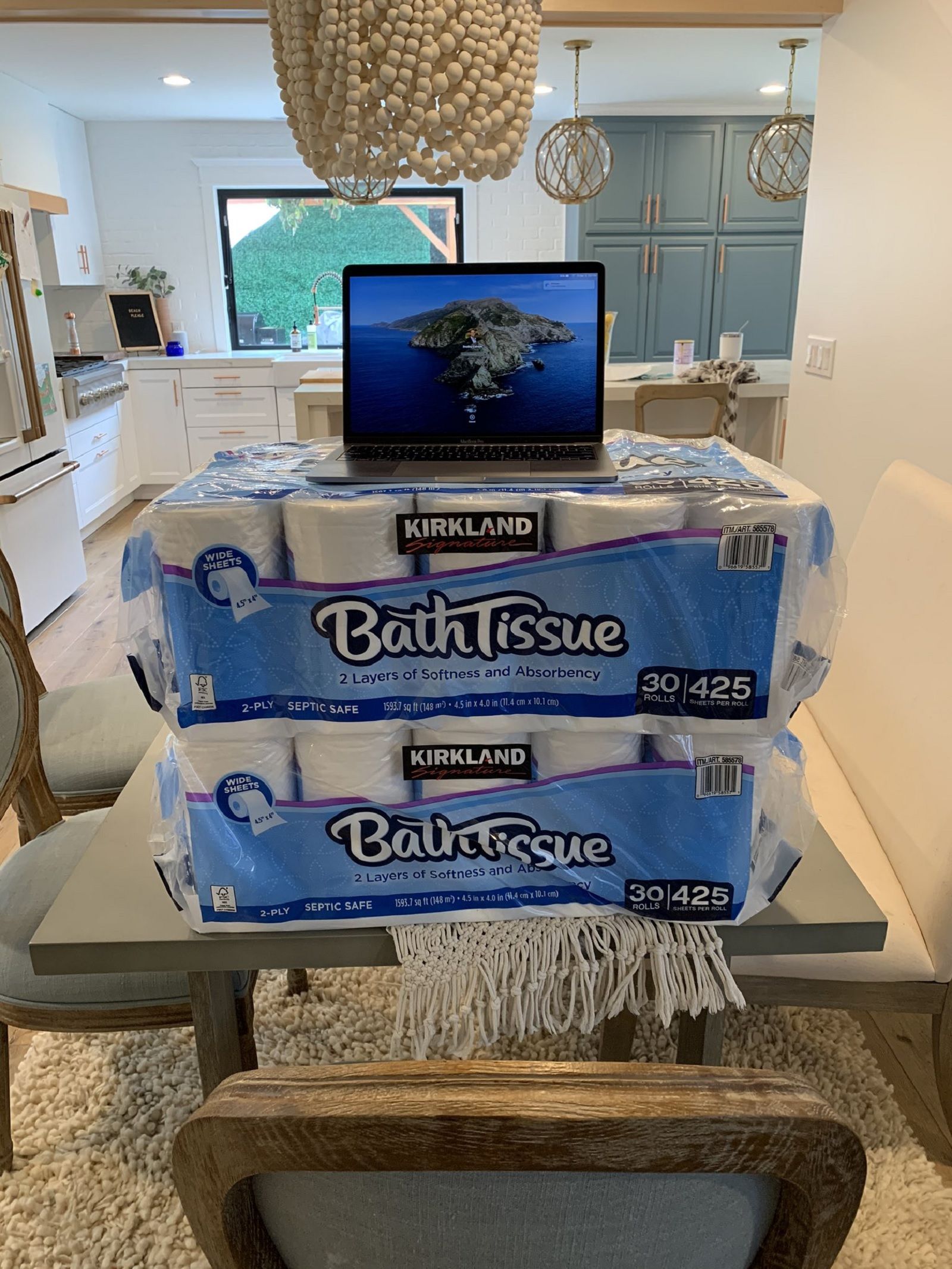 bath tissue work desk
