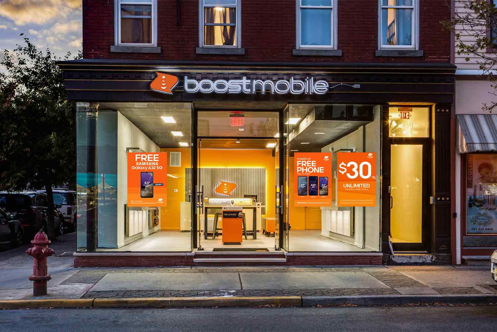 Boost Mobile has an unbelievable unlimited Data, Talk, and Text deal