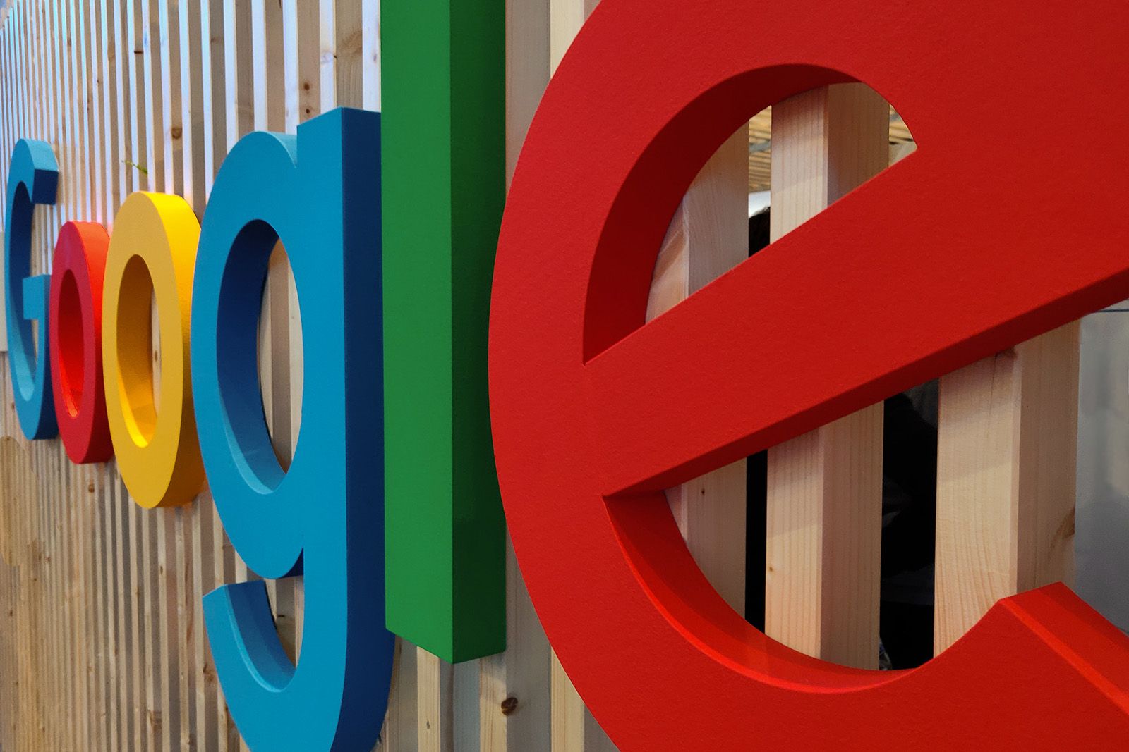 Google logo on wall by Kai Wenzel