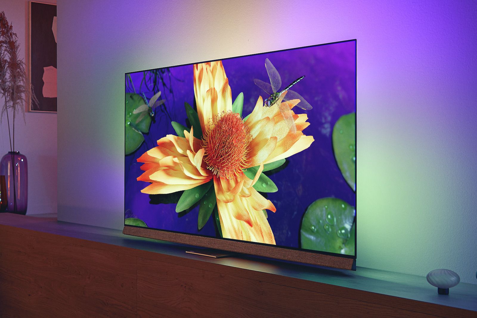 Philips 55OLED907 review: A complete entertainment package