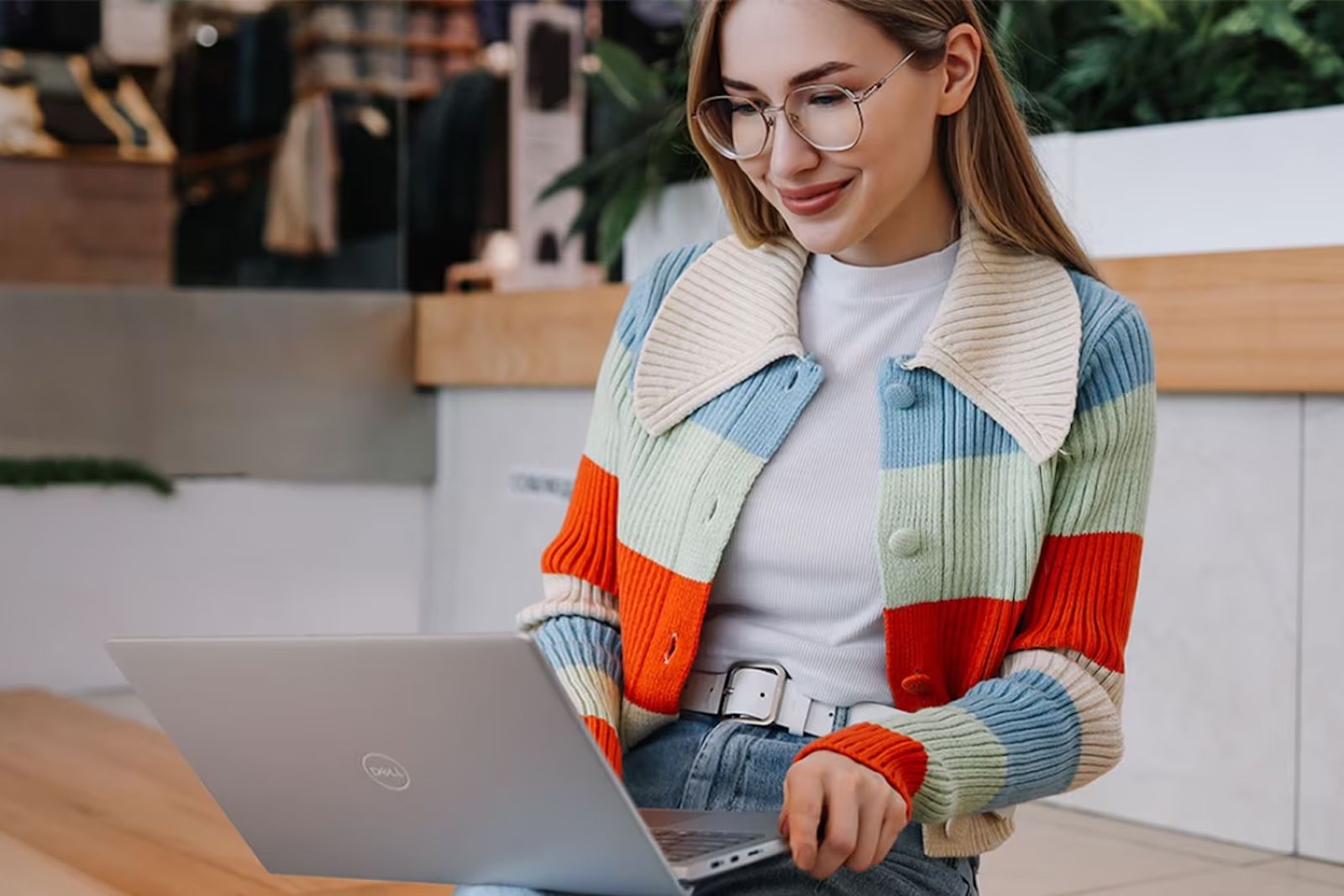 Dell Inspiron 14 on a person's lap