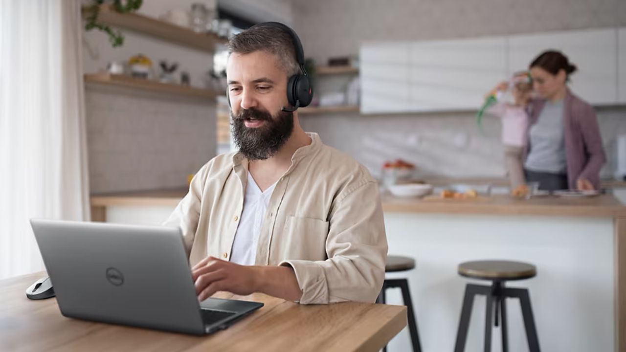 Dell’s new work headsets are packed with AI-features and powerful ANC