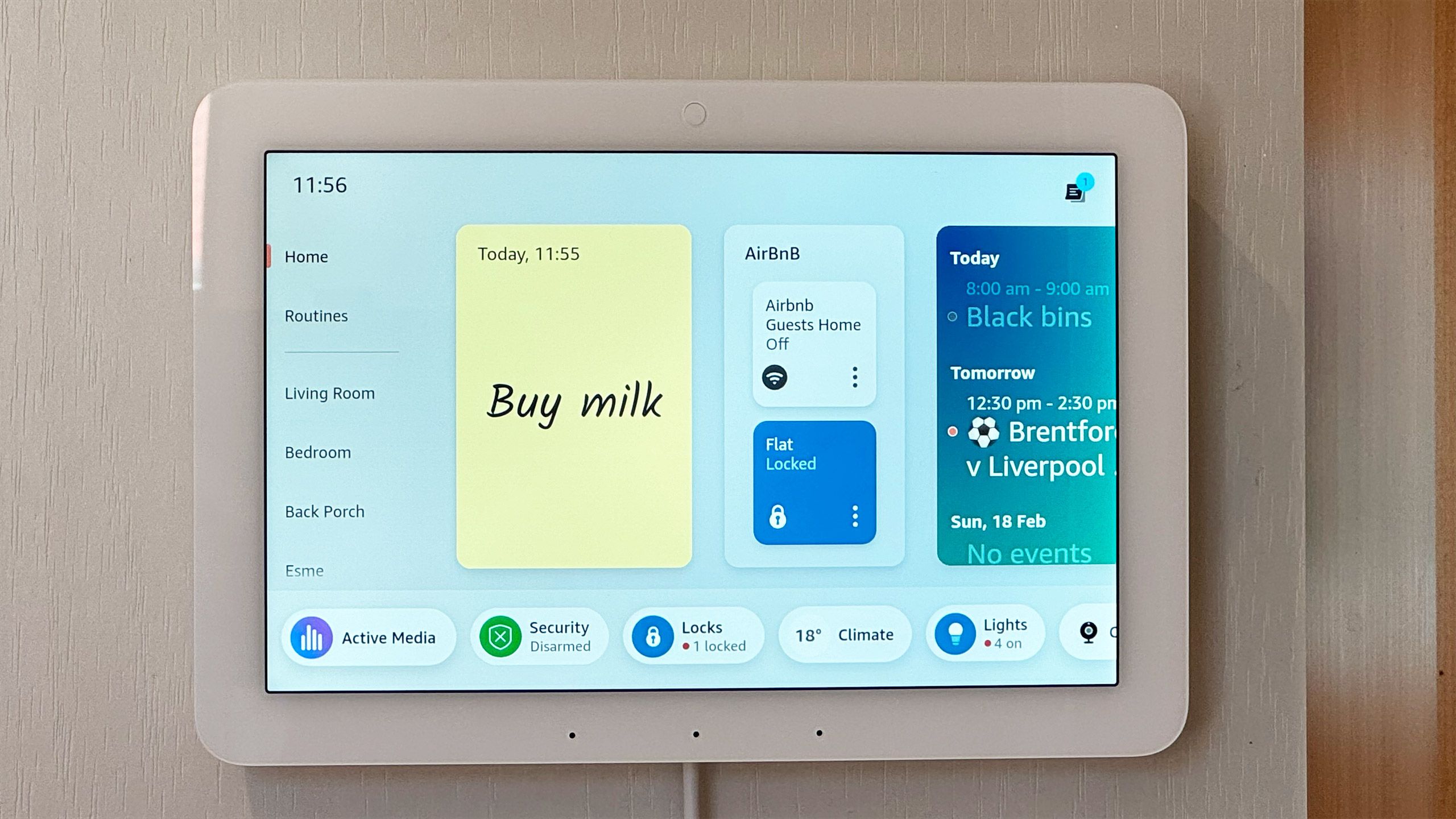 The Echo Hub's main interface features dedicated shortcuts for your routines and smart home devices.