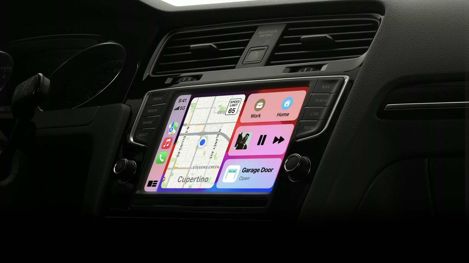 چلتے پھرتے Apple CarPlay